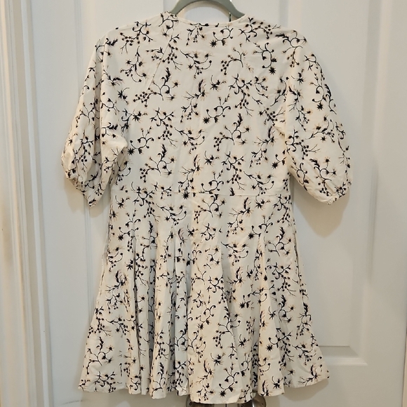 Universal Thread Puff Sleeve V Neck Floral Mini Dress Size XS NWT - Picture 8 of 8